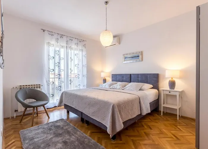 Split-villas Dalmatica For 12 别墅 斯普利特