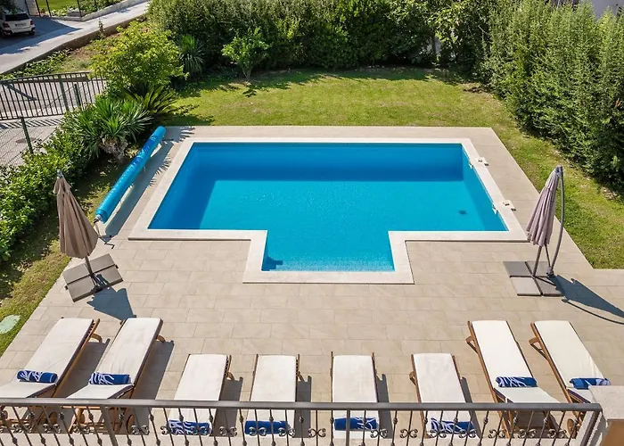 Split-villas Dalmatica For 12 Villa